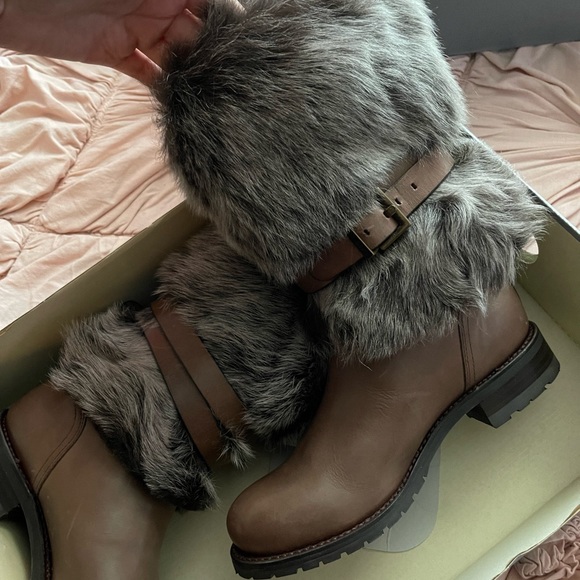 Aerin Brown Ankle Boots with Faux Fur - Picture 2 of 6